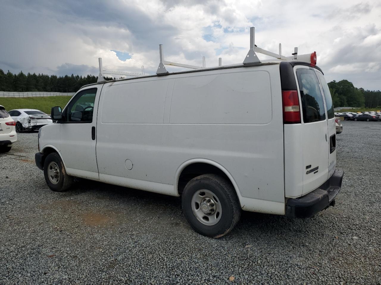 1GCWGFBA2B1147979 2011 Chevrolet Express G2500