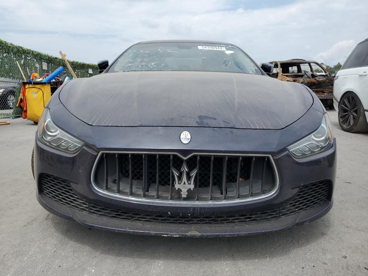 2016 Maserati Ghibli vin: ZAM57XSA5G1175036