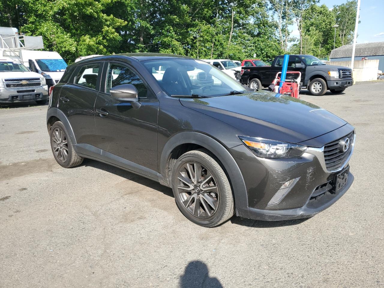 JM1DKFC71H0146670 2017 Mazda Cx-3 Touring