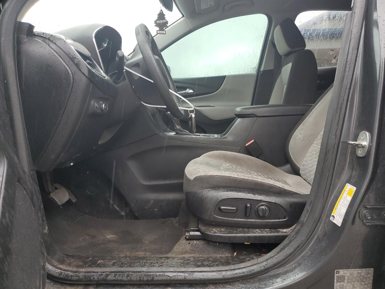 2GNAXHEV6K6287574 2019 Chevrolet Equinox Ls