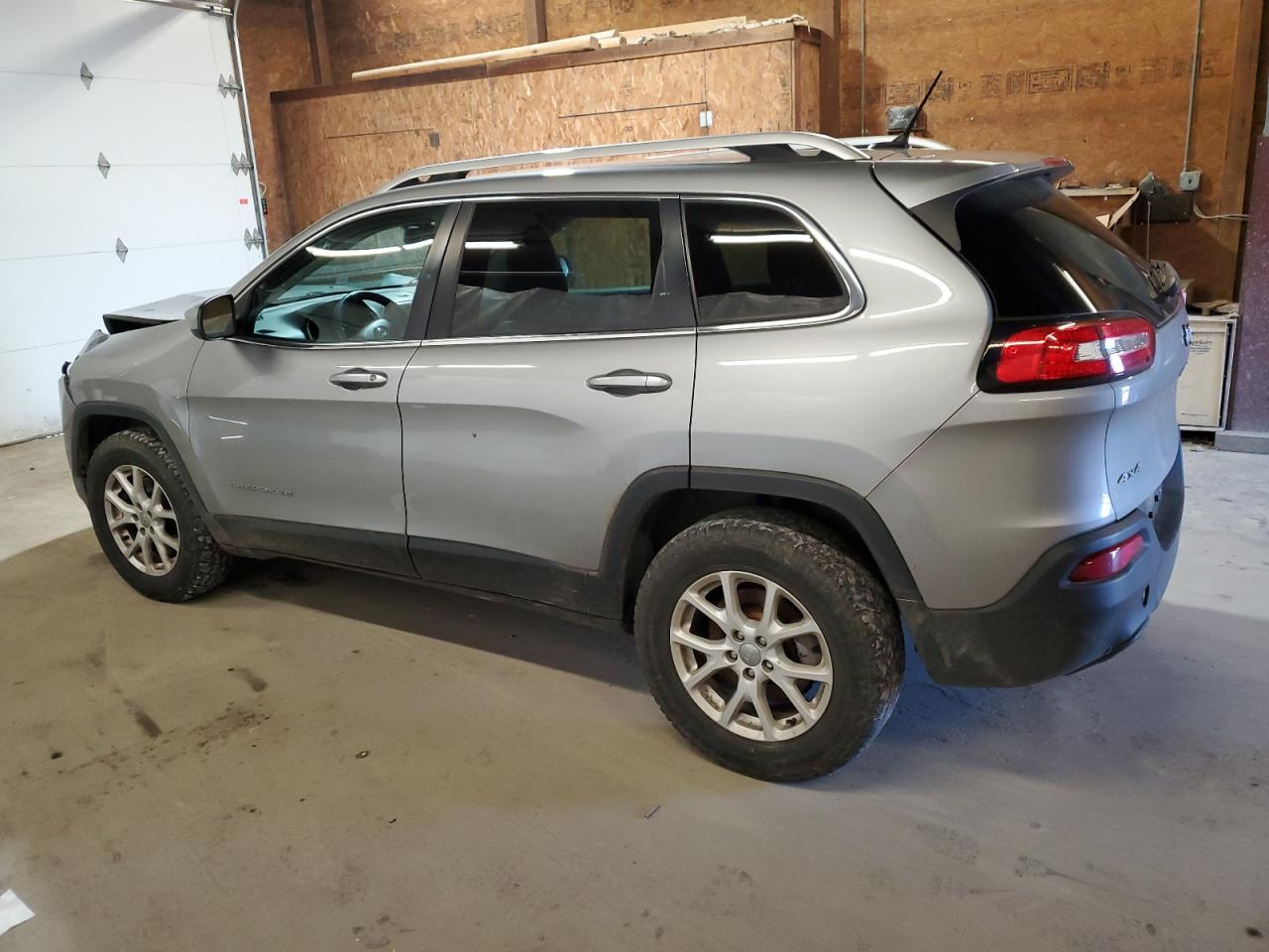 1C4PJMCB0FW570473 2015 Jeep Cherokee Latitude