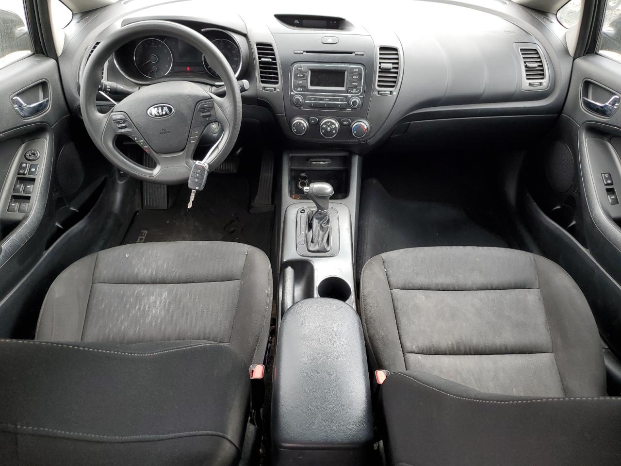 KNAFK4A63G5621354 2016 Kia Forte Lx