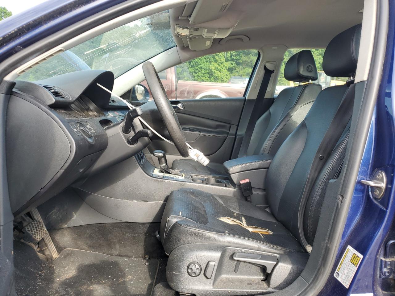 WVWLK73C47E119298 2007 Volkswagen Passat 2.0T Wagon Value