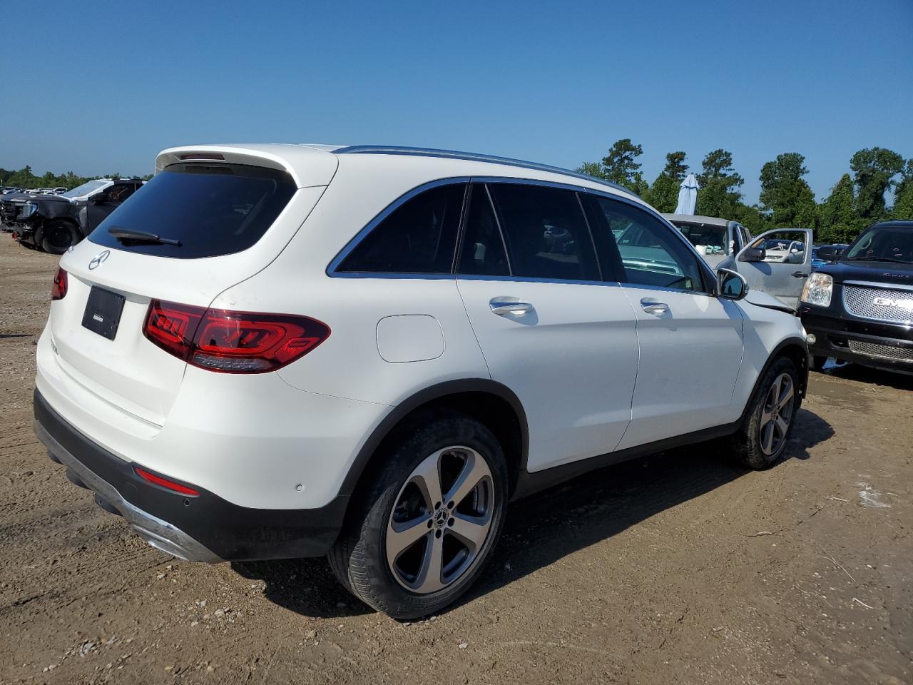 2022 Mercedes-Benz Glc 300 vin: W1N0G8DB6NV363458