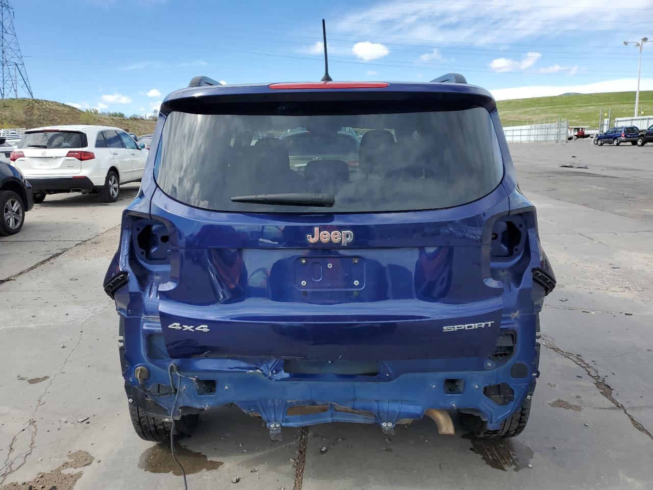 ZACCJBAT5GPE14460 2016 Jeep Renegade Sport