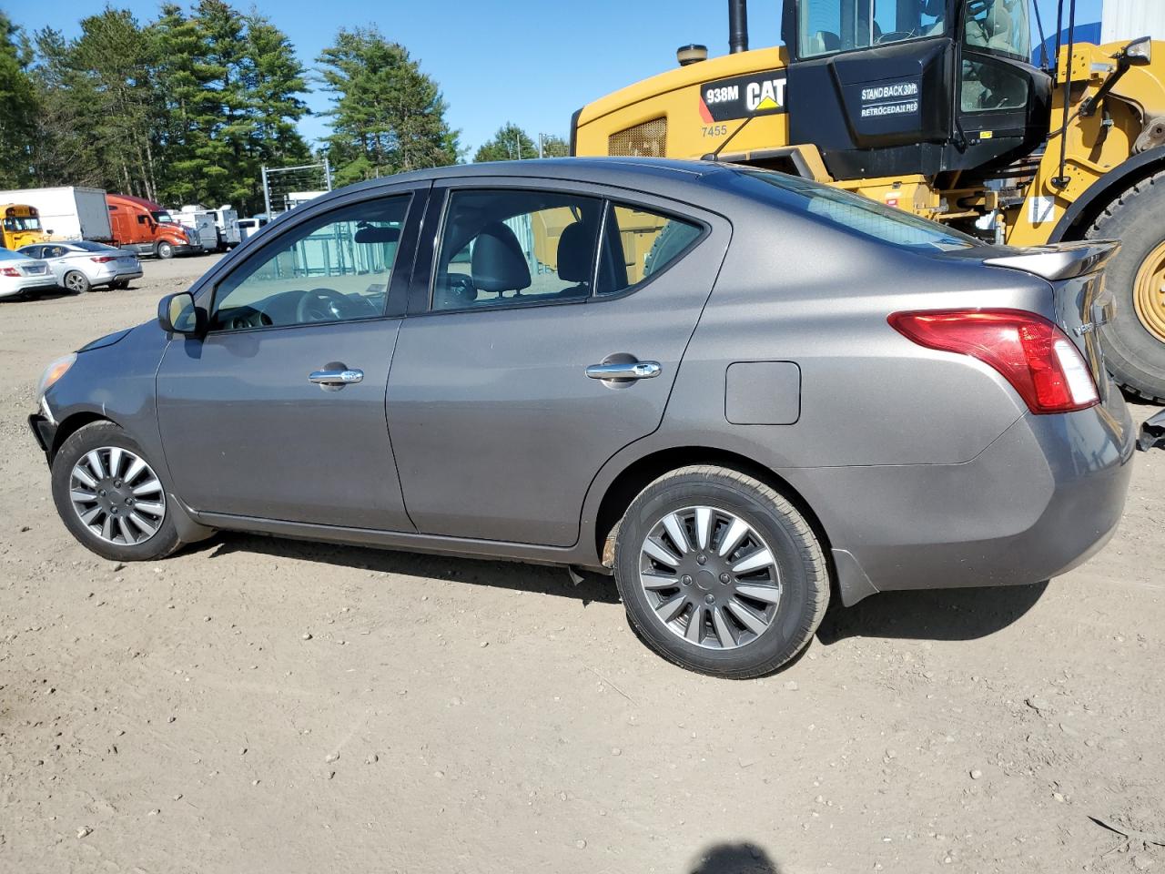 3N1CN7AP1EL801780 2014 Nissan Versa S