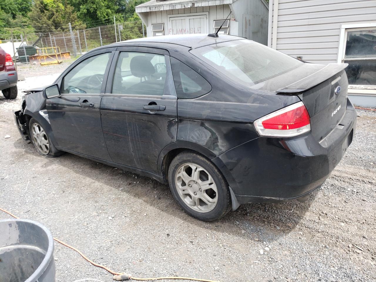 1FAHP35NX8W218515 2008 Ford Focus Se