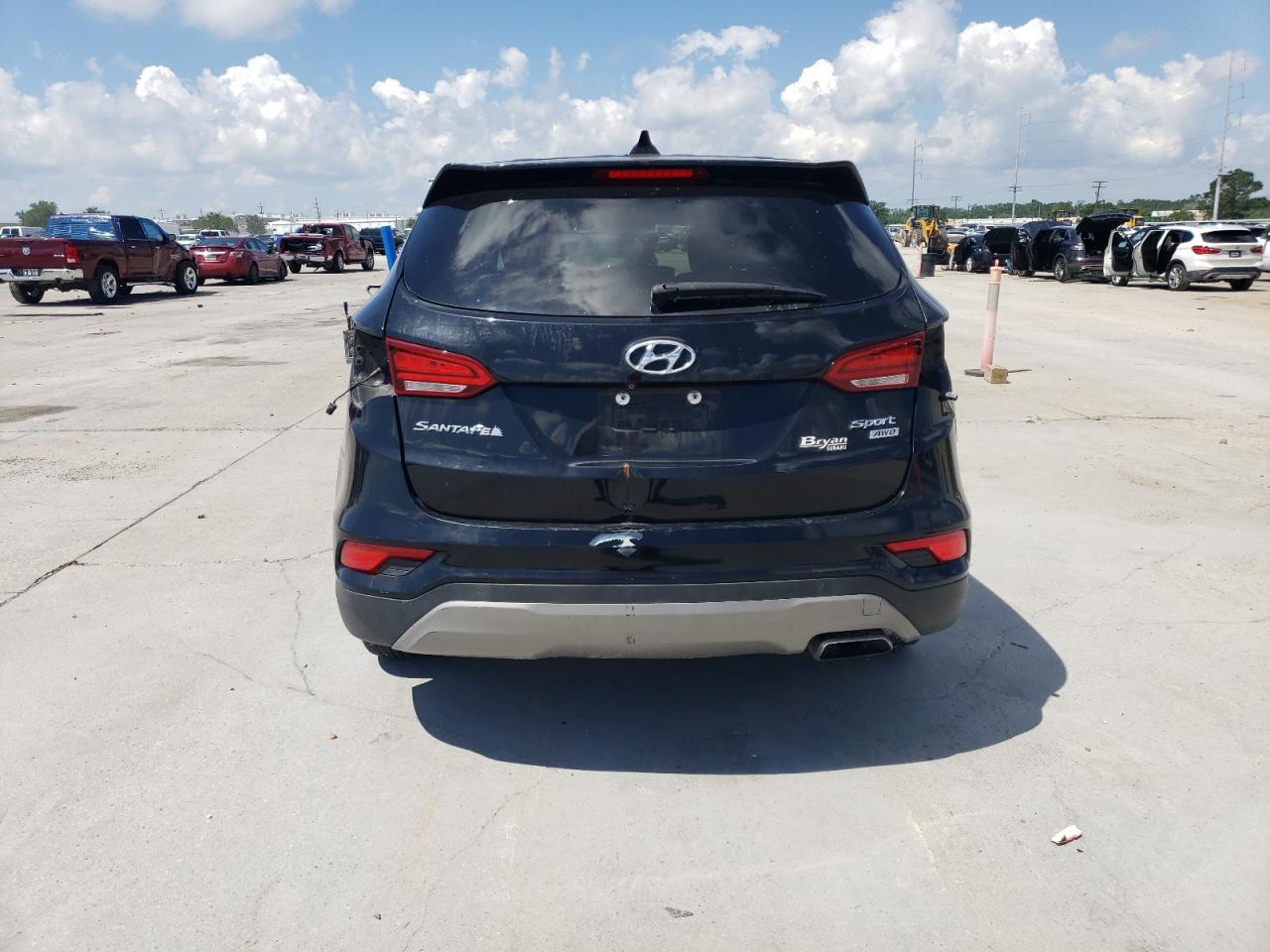 2017 Hyundai Santa Fe Sport vin: 5XYZTDLB4HG430753