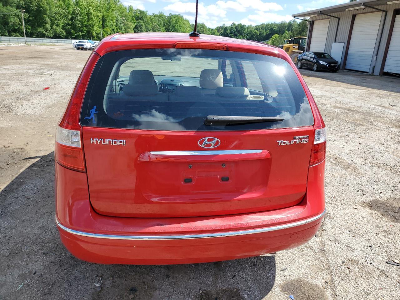 KMHDB8AE5AU052735 2010 Hyundai Elantra Touring Gls