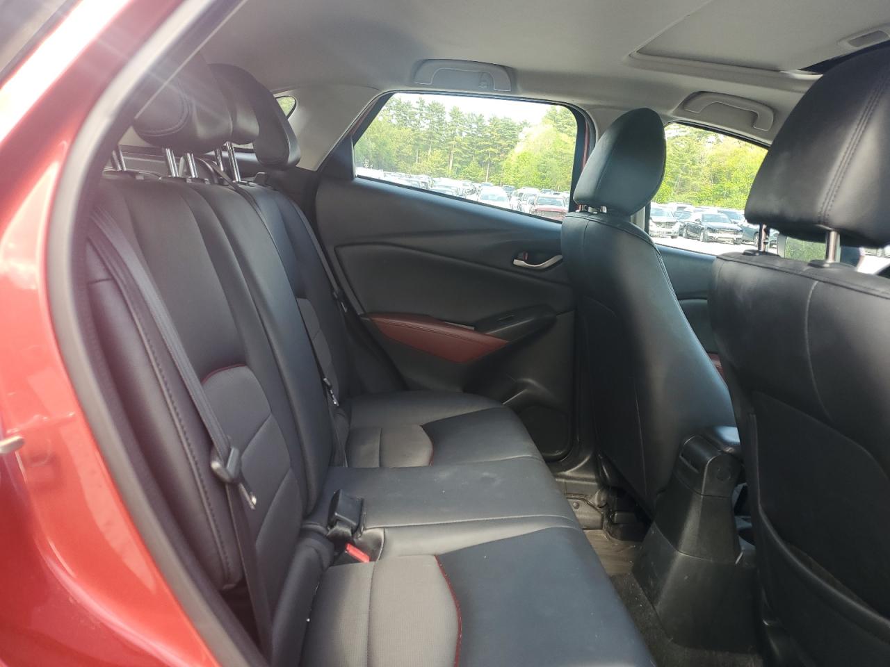 JM1DKBC79G0120714 2016 Mazda Cx-3 Touring