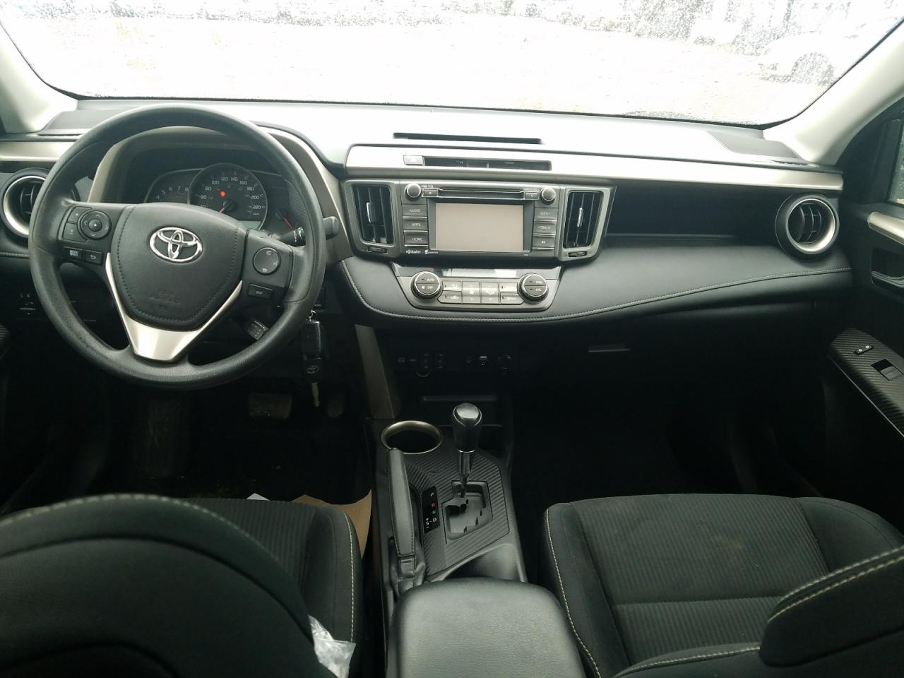 2T3RFREV9FW353016 2015 Toyota Rav4 Xle