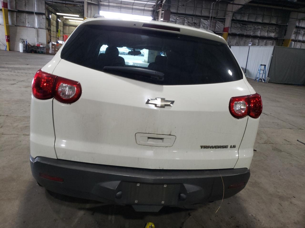 1GNKREED4BJ271879 2011 Chevrolet Traverse Ls