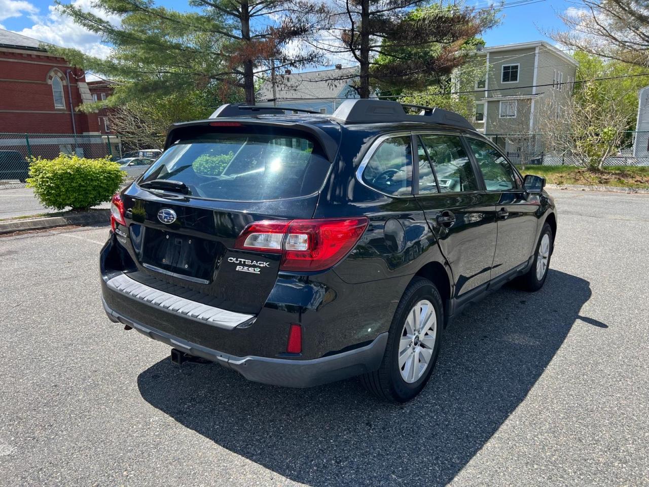 2017 Subaru Outback 2.5I vin: 4S4BSAAC8H3249069