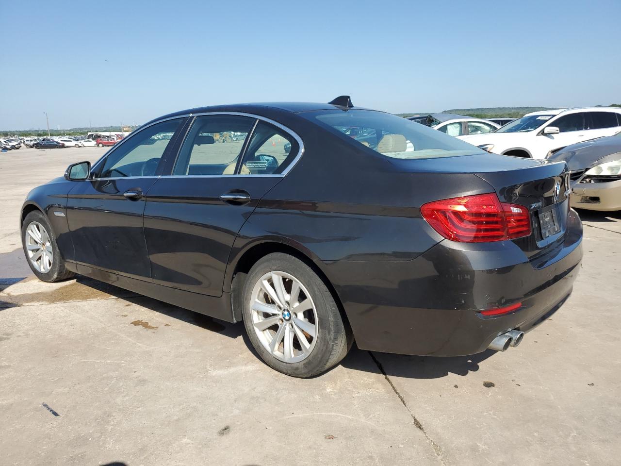 2014 BMW 528 Xi vin: WBA5A7C5XED614375