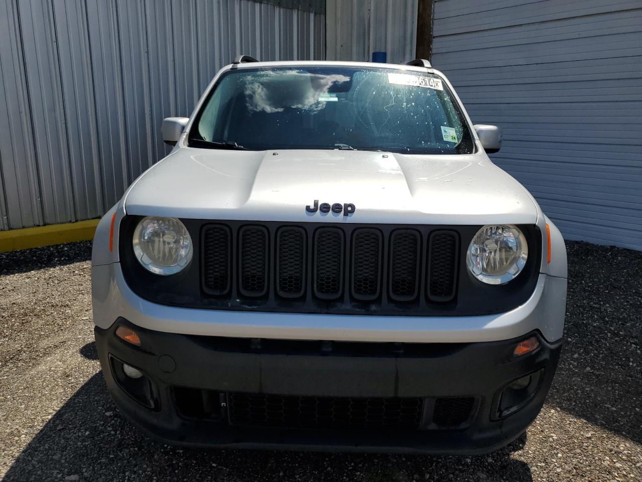 2017 Jeep Renegade Latitude vin: ZACCJABB0HPG51097