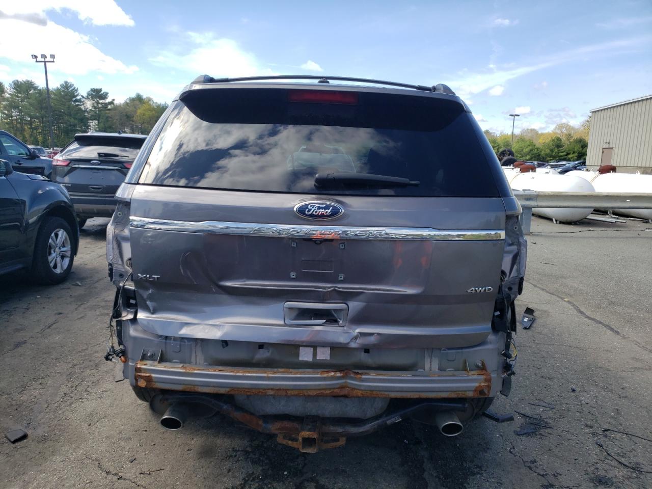 1FM5K8D81EGA25532 2014 Ford Explorer Xlt