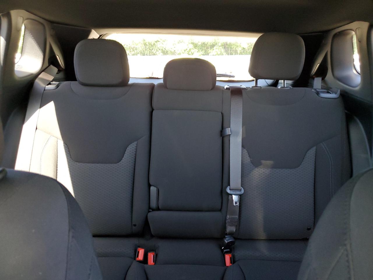 3C4NJDAN7PT557098 2023 Jeep Compass Sport