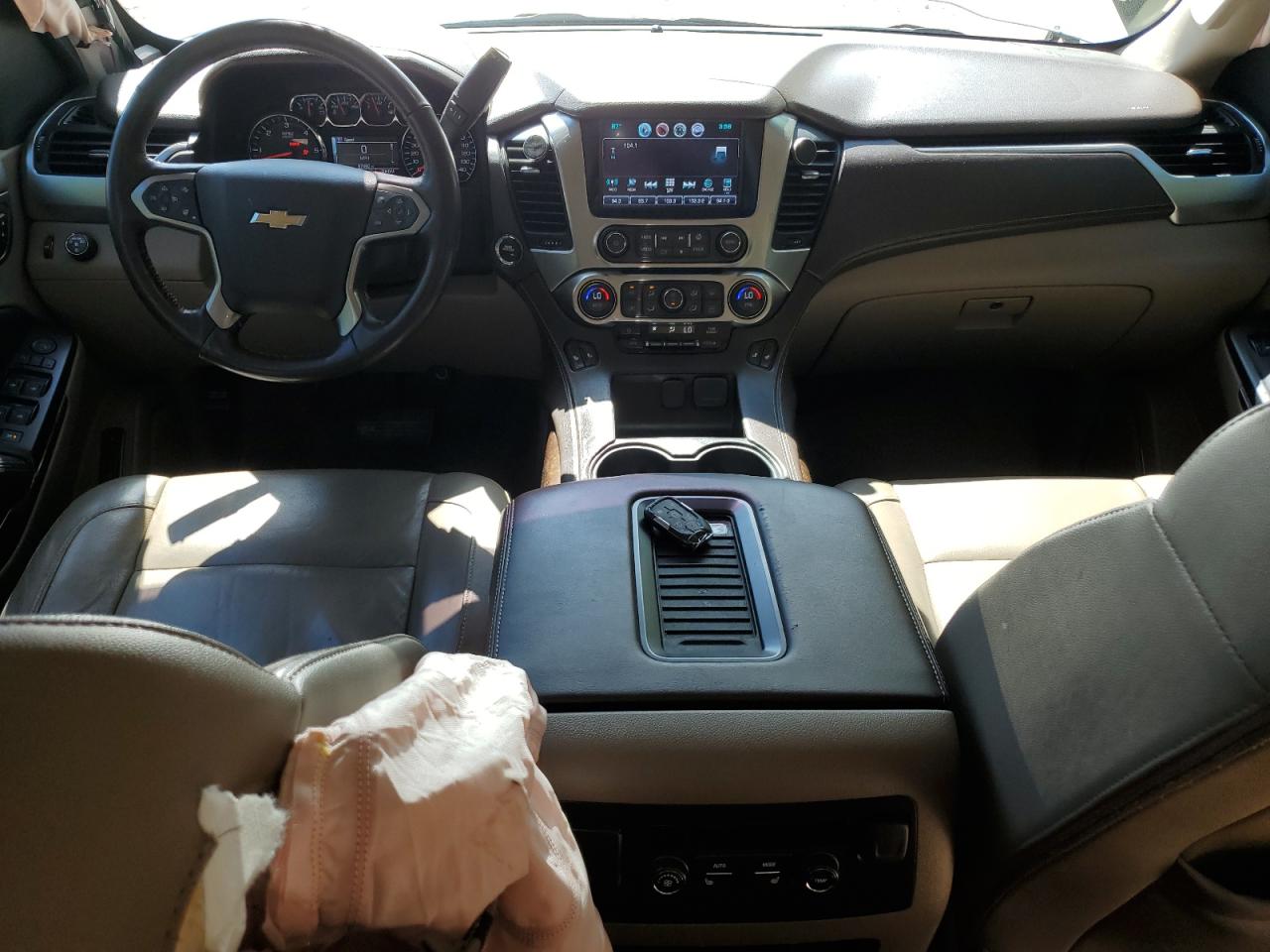 1GNSCBKC1GR313915 2016 Chevrolet Tahoe C1500 Lt