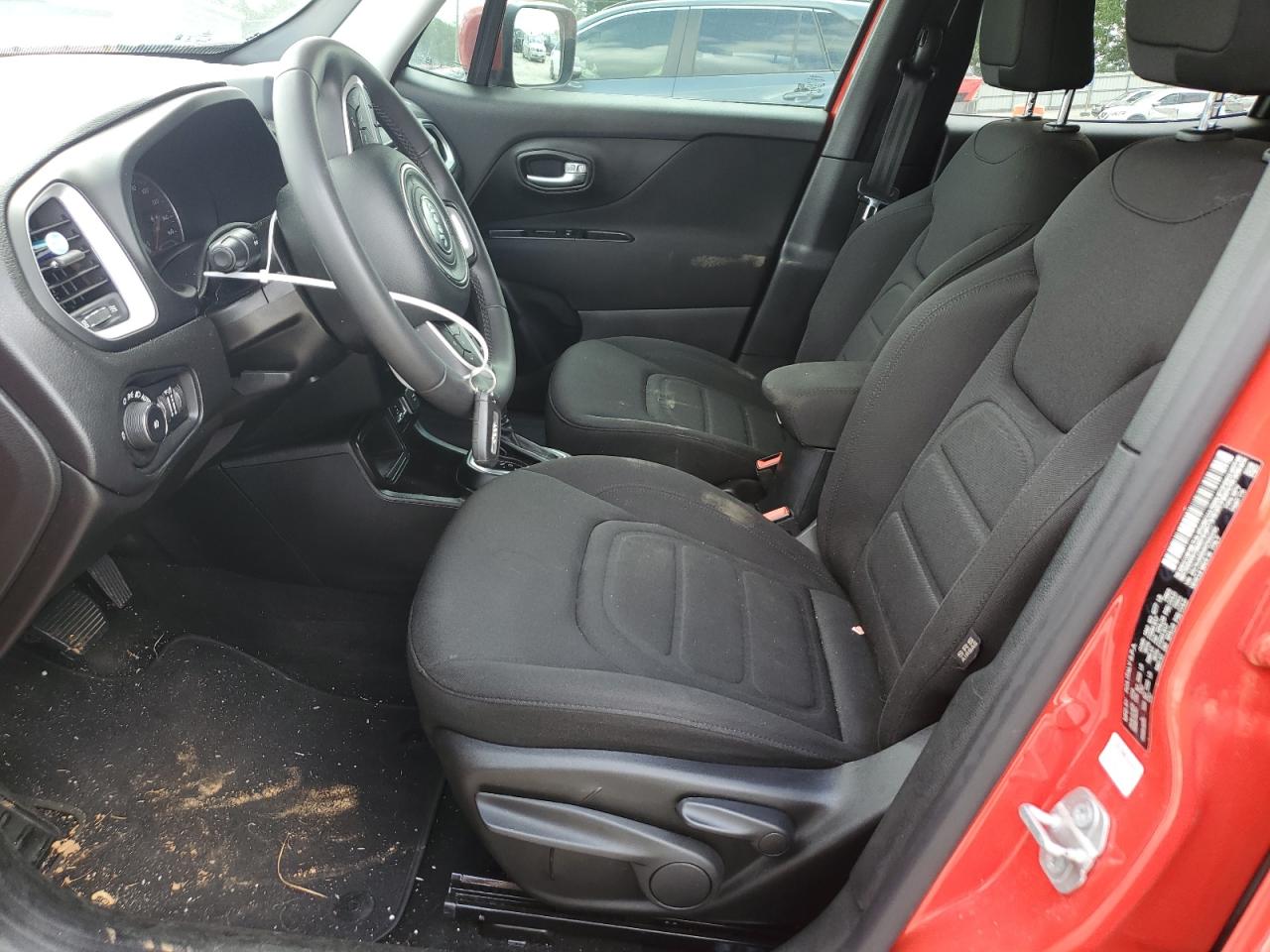 ZACNJABB4KPK82046 2019 Jeep Renegade Latitude