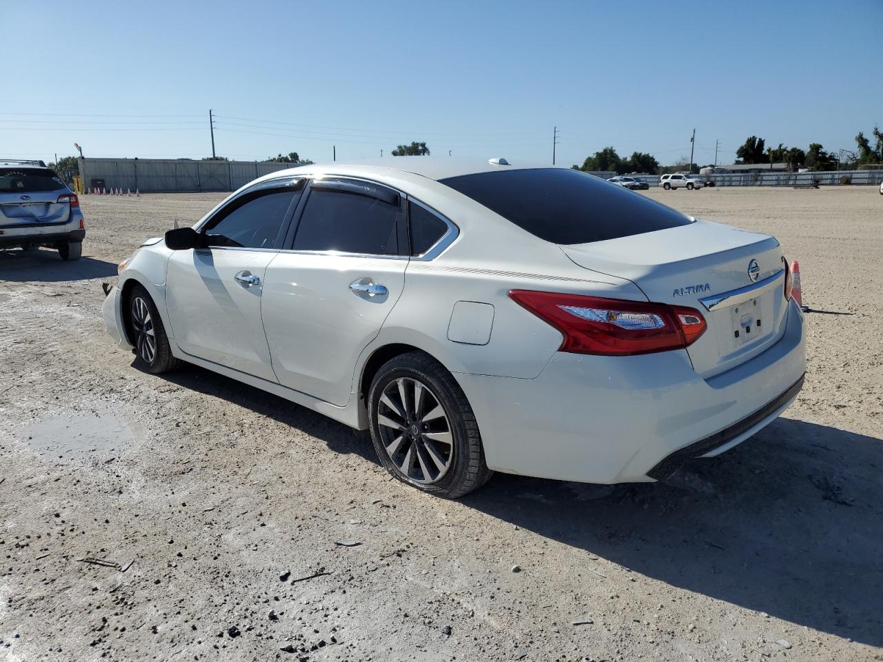 1N4AL3AP6HC160327 2017 Nissan Altima 2.5