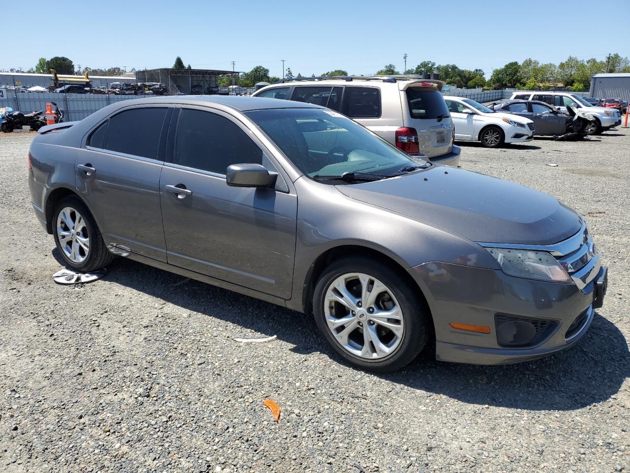 3FAHP0HA8CR109392 2012 Ford Fusion Se