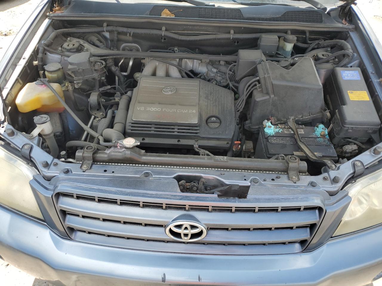 JTEHF21A230124744 2003 Toyota Highlander Limited