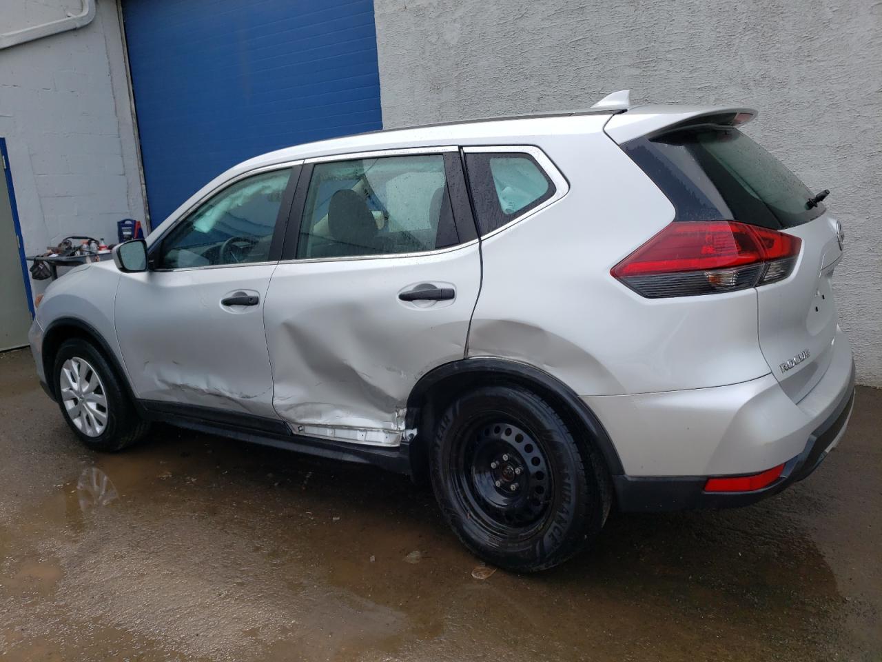 5N1AT2MV1KC818945 2019 Nissan Rogue S