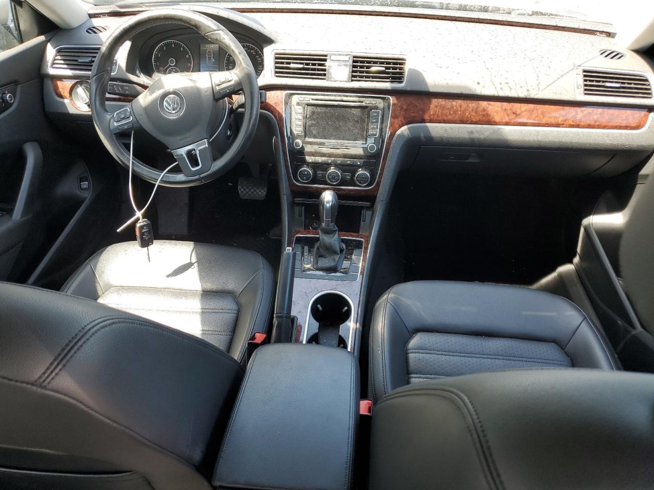 1VWCP7A39DC091619 2013 Volkswagen Passat Sel