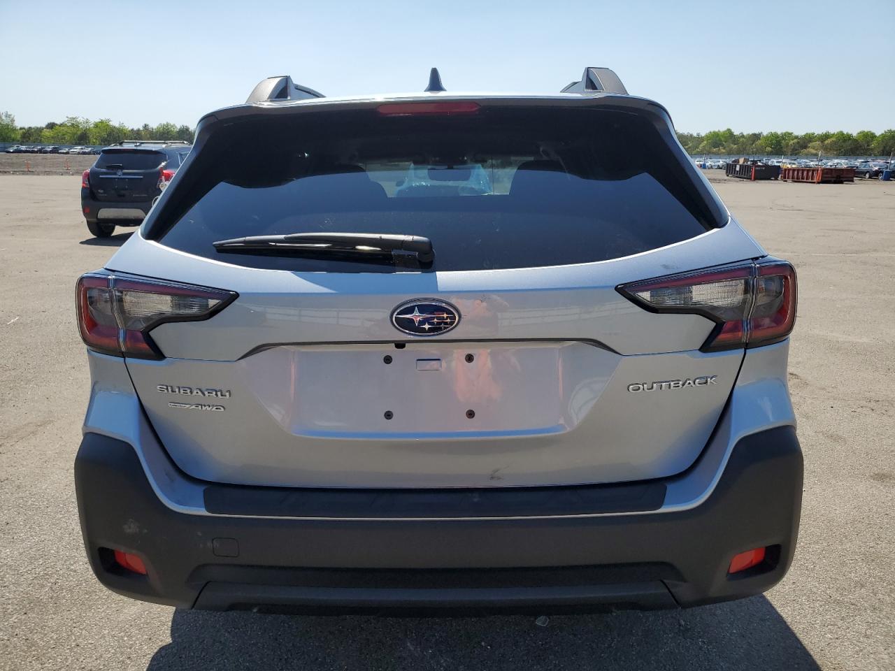 4S4BTADC7R3268769 2024 Subaru Outback Premium