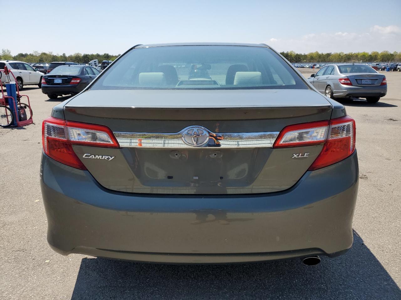 4T1BF1FK2DU725115 2013 Toyota Camry L