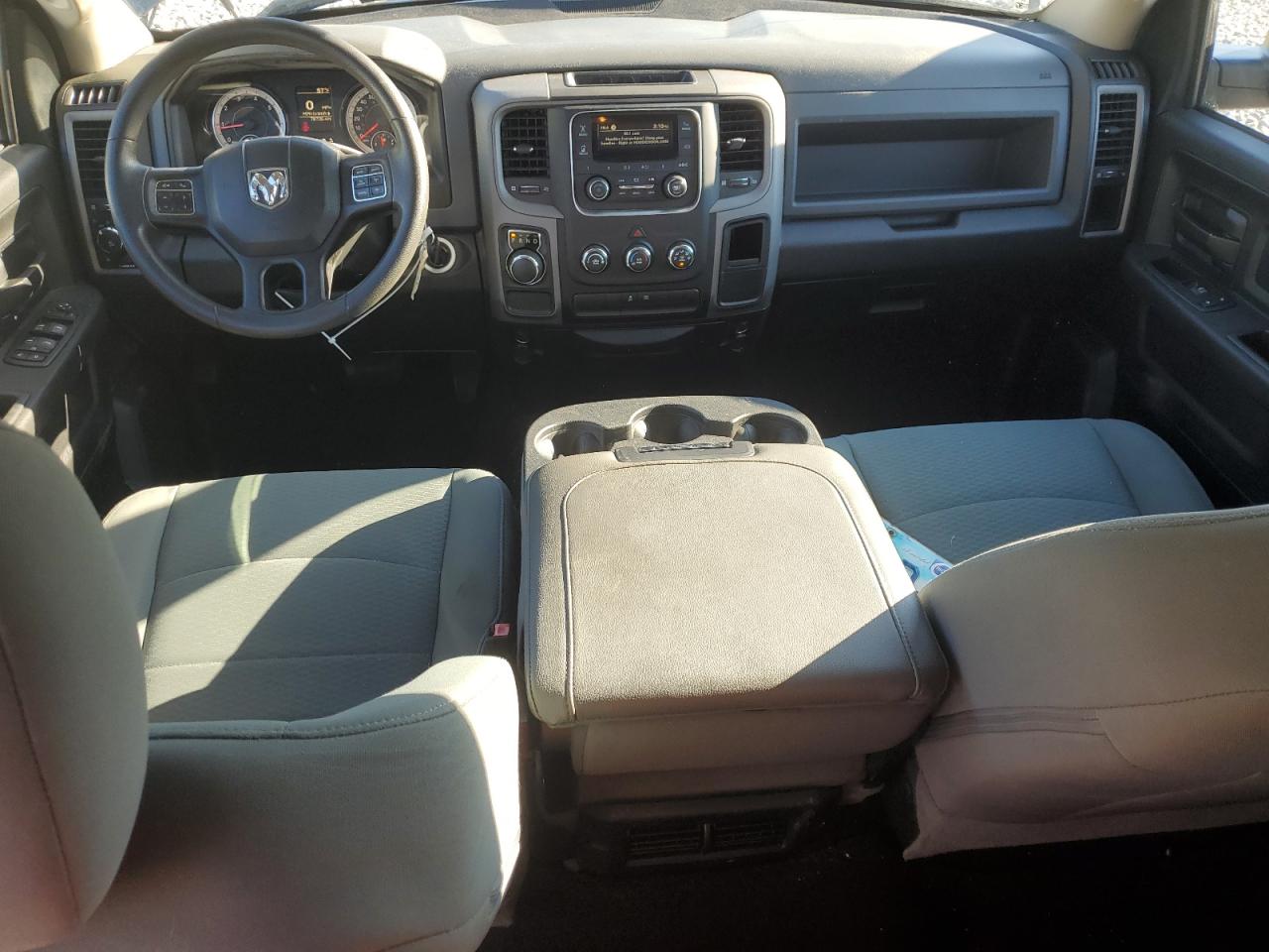 3C6RR6KT8HG521182 2017 Ram 1500 St