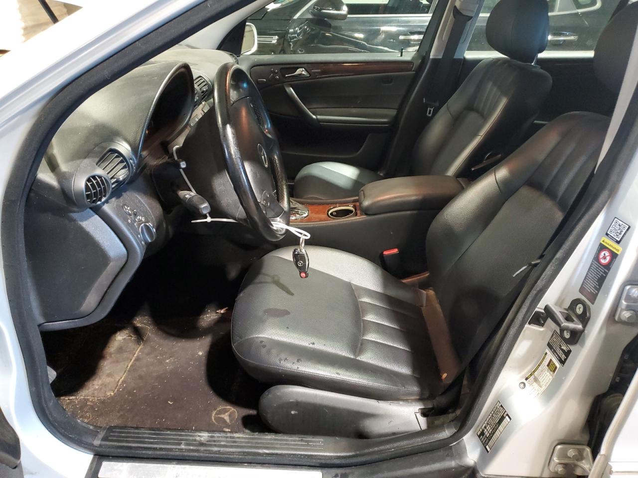 WDBRF92H07F849581 2007 Mercedes-Benz C 280 4Matic