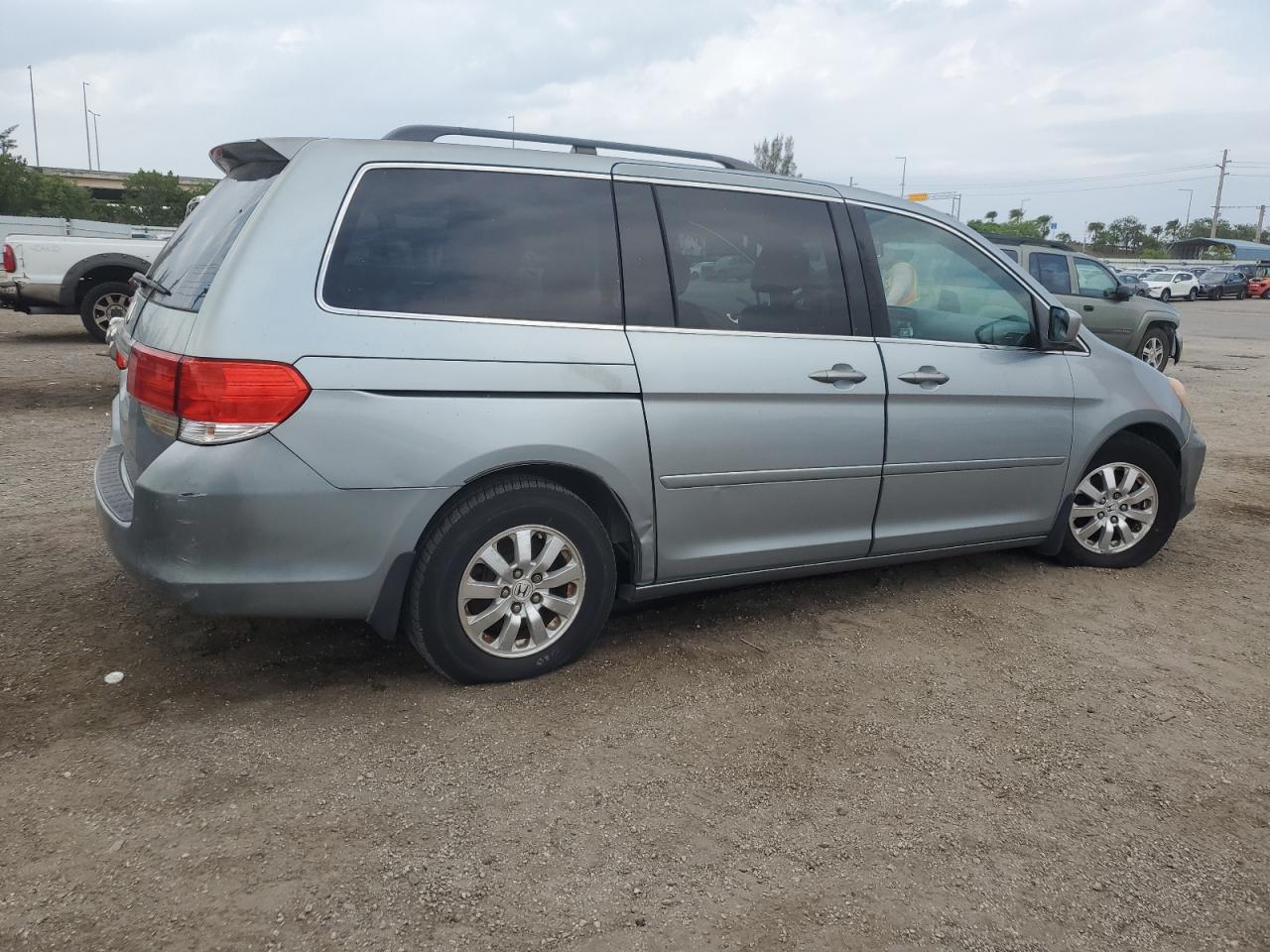 5FNRL3H55AB043347 2010 Honda Odyssey Ex