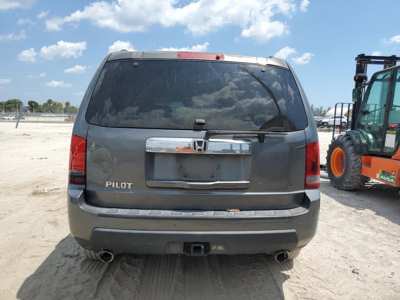 5FNYF3H5XBB021607 2011 Honda Pilot Exl