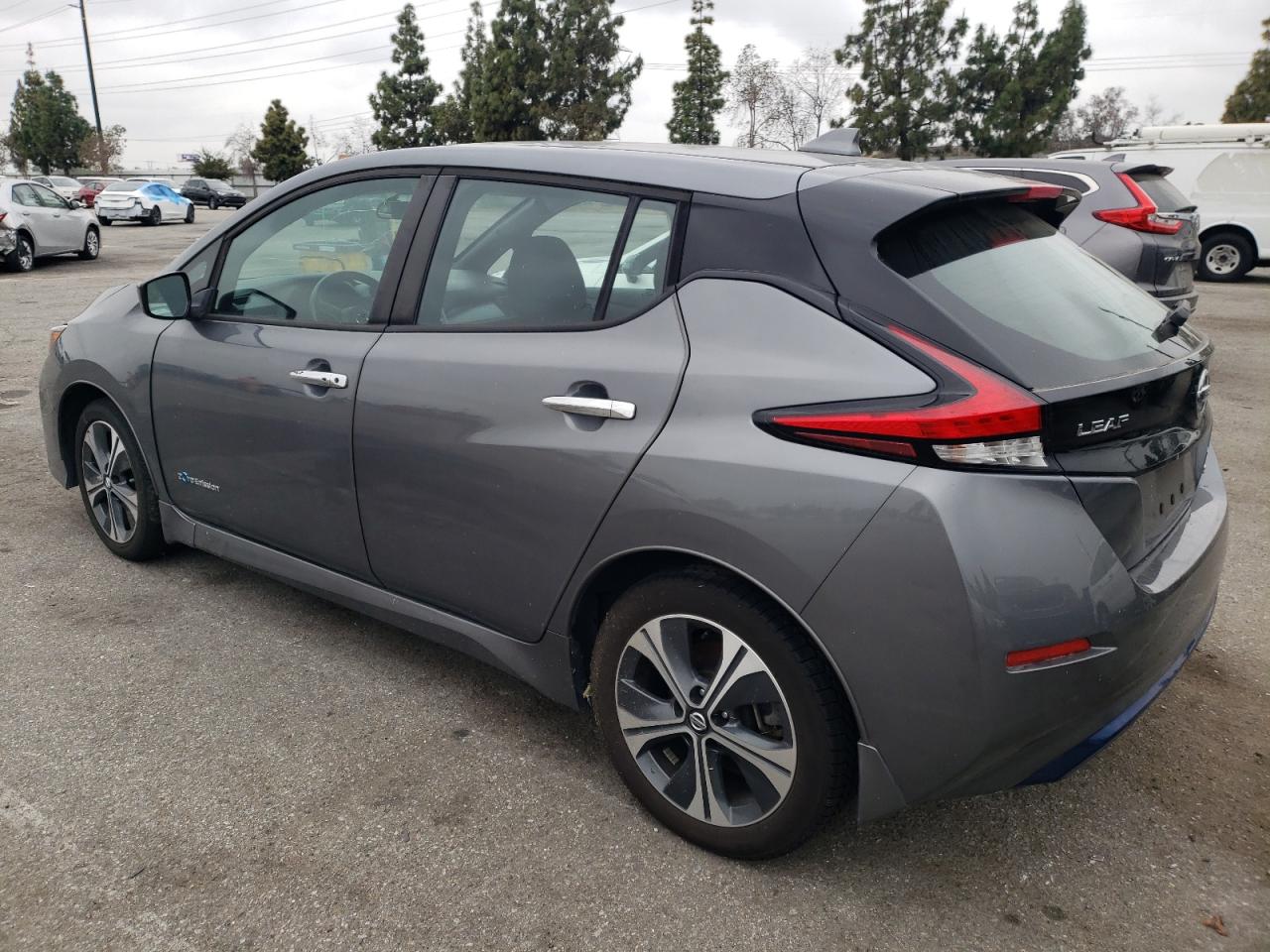 1N4AZ1CPXJC308646 2018 Nissan Leaf S