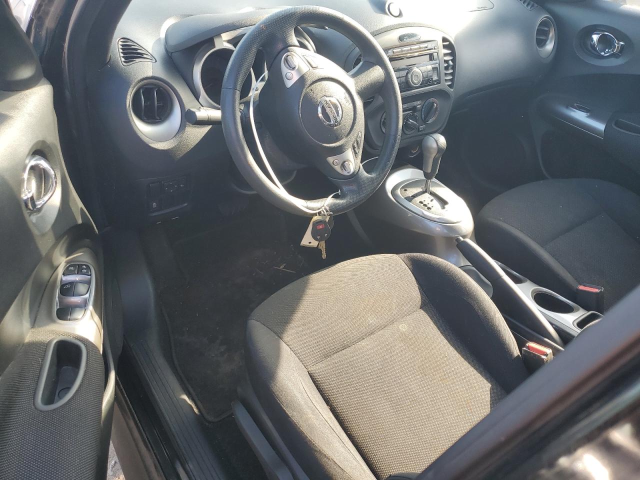 2013 Nissan Juke S vin: JN8AF5MR4DT215611