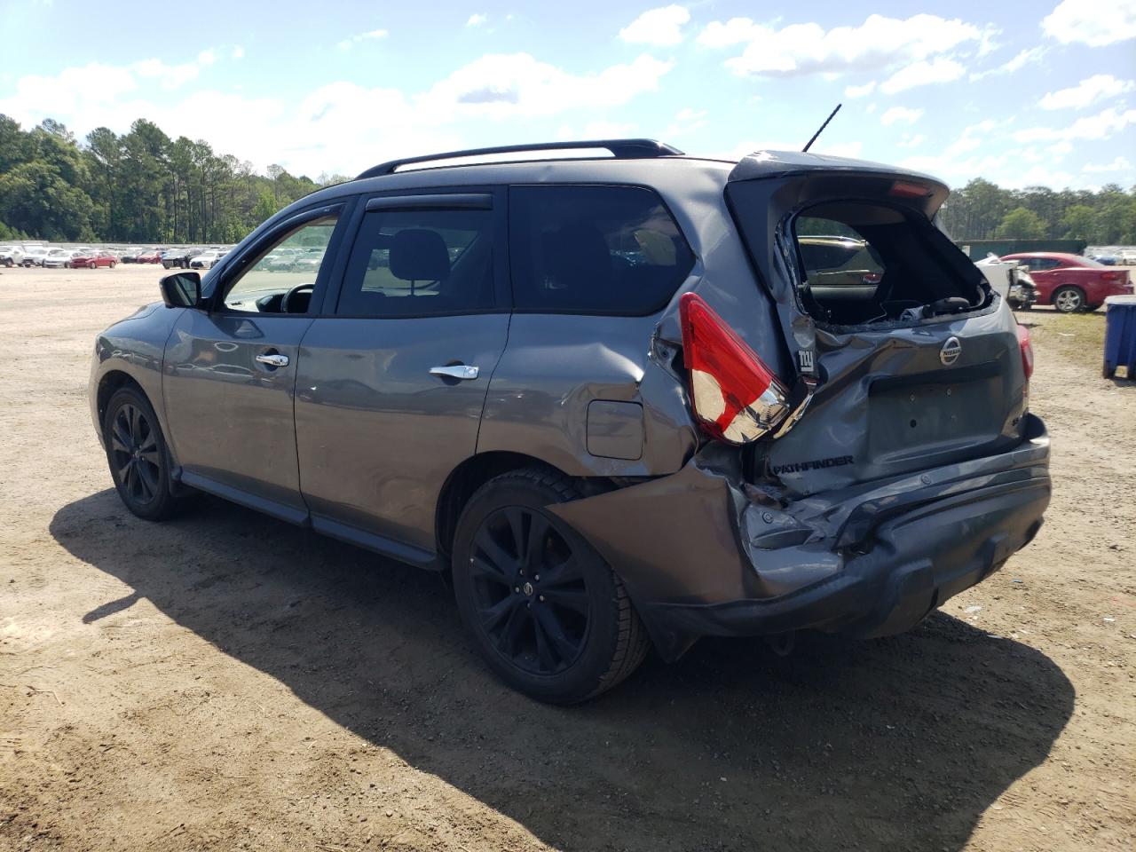 2018 Nissan Pathfinder S vin: 5N1DR2MN9JC674393