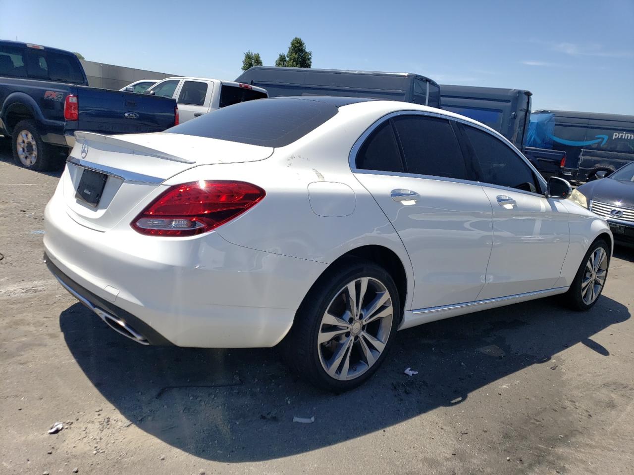 55SWF4JB0GU096920 2016 Mercedes-Benz C 300