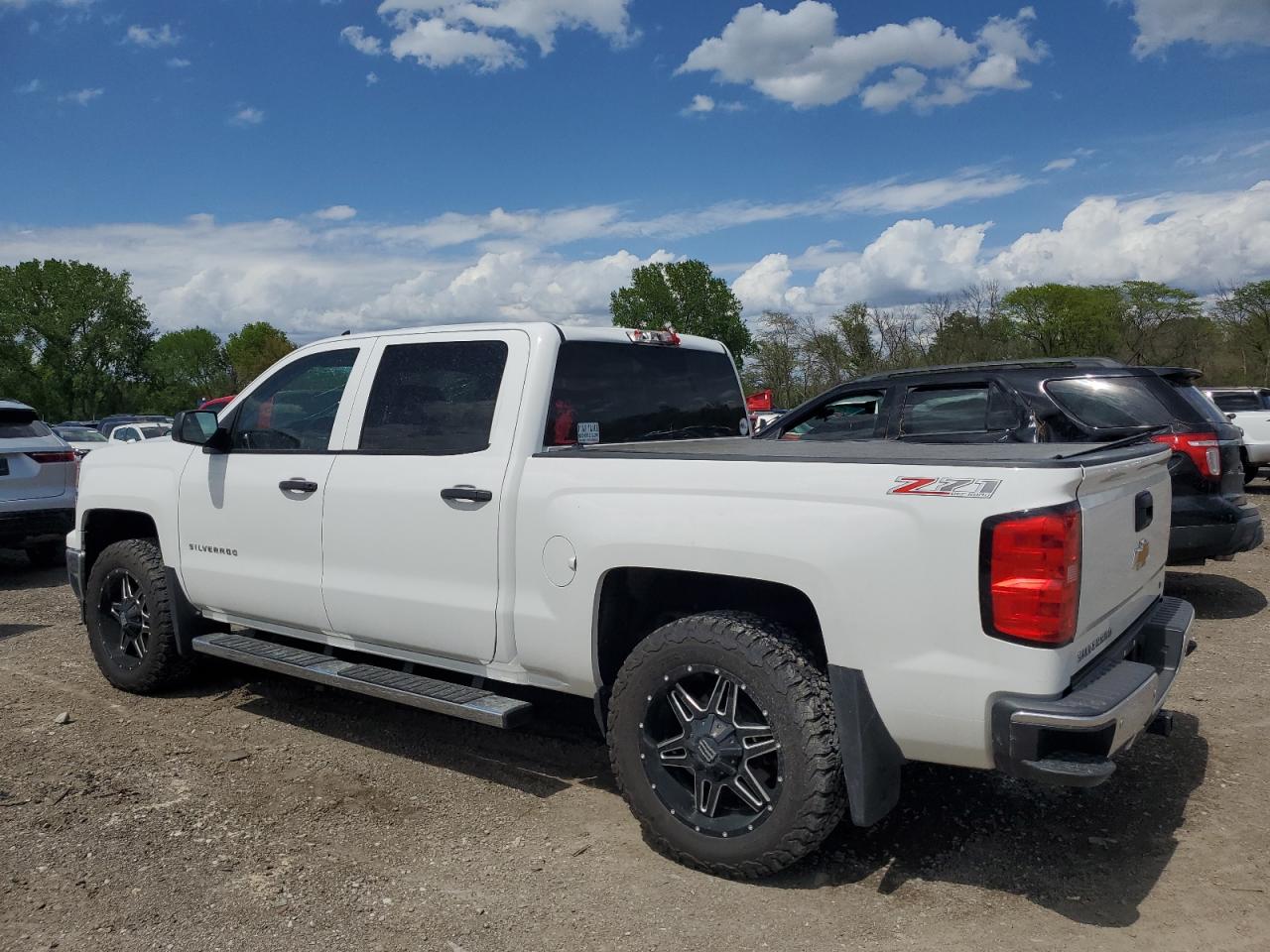 3GCUKREC2EG416928 2014 Chevrolet Silverado K1500 Lt