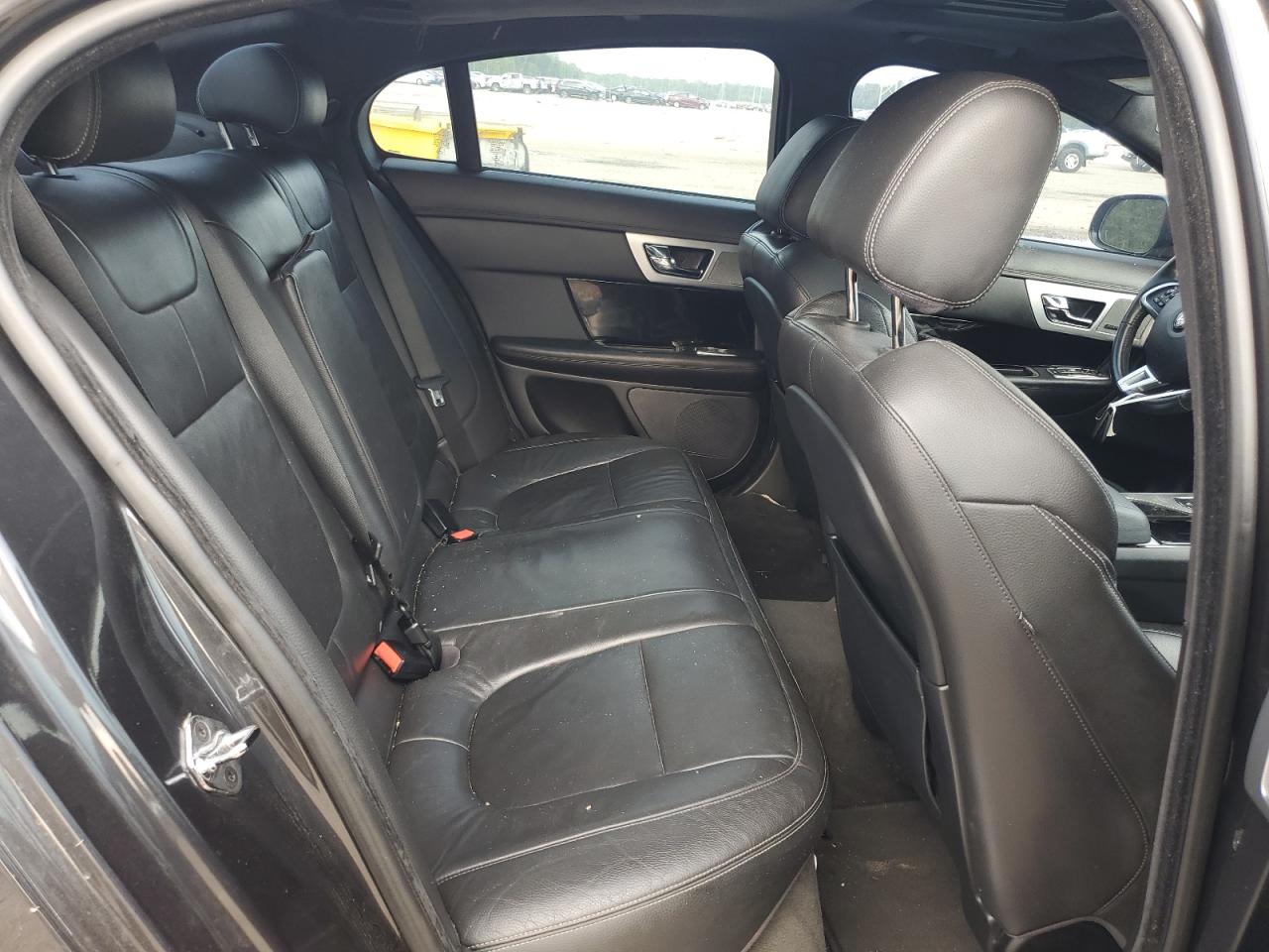 SAJWA0F70F8U74831 2015 Jaguar Xf 3.0 Sport