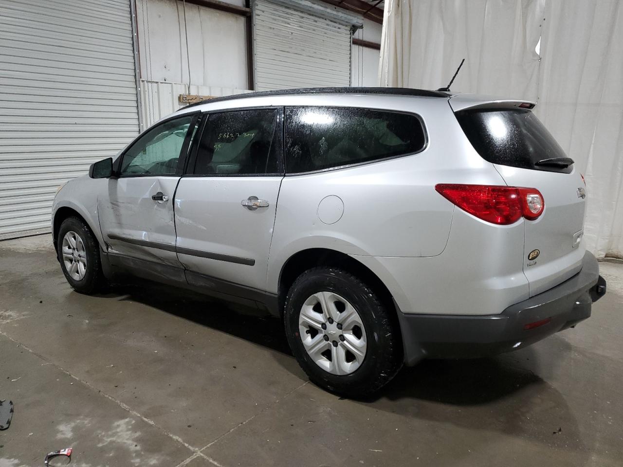 1GNKVFED1CJ381095 2012 Chevrolet Traverse Ls