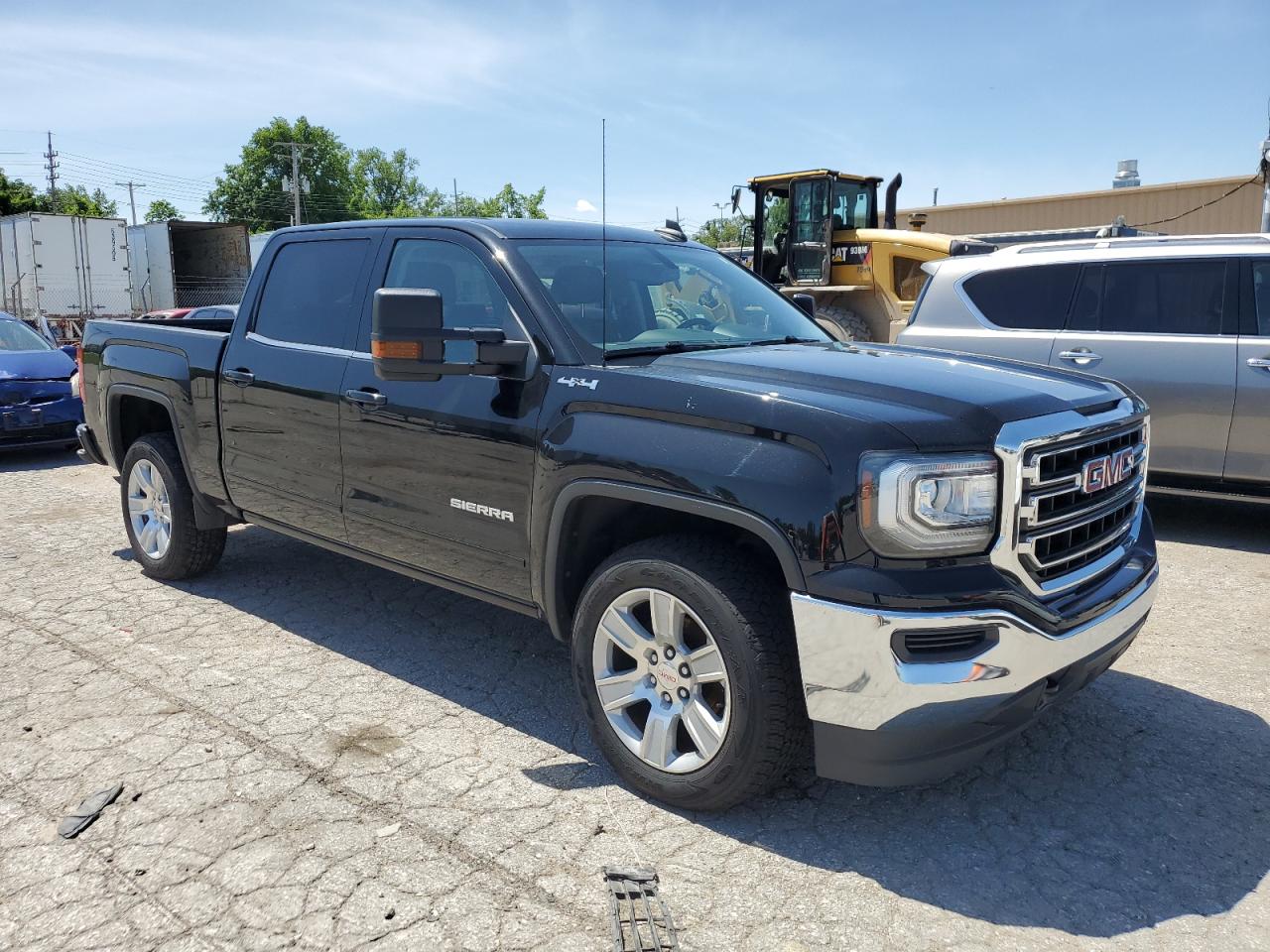 3GTU2MEC5JG435700 2018 GMC Sierra K1500 Sle