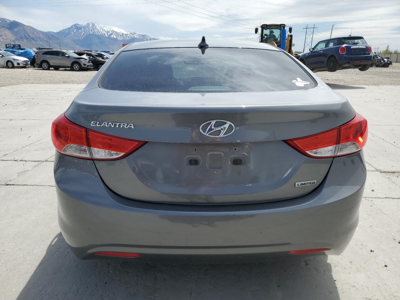 2013 Hyundai Elantra Gls vin: 5NPDH4AE1DH186491