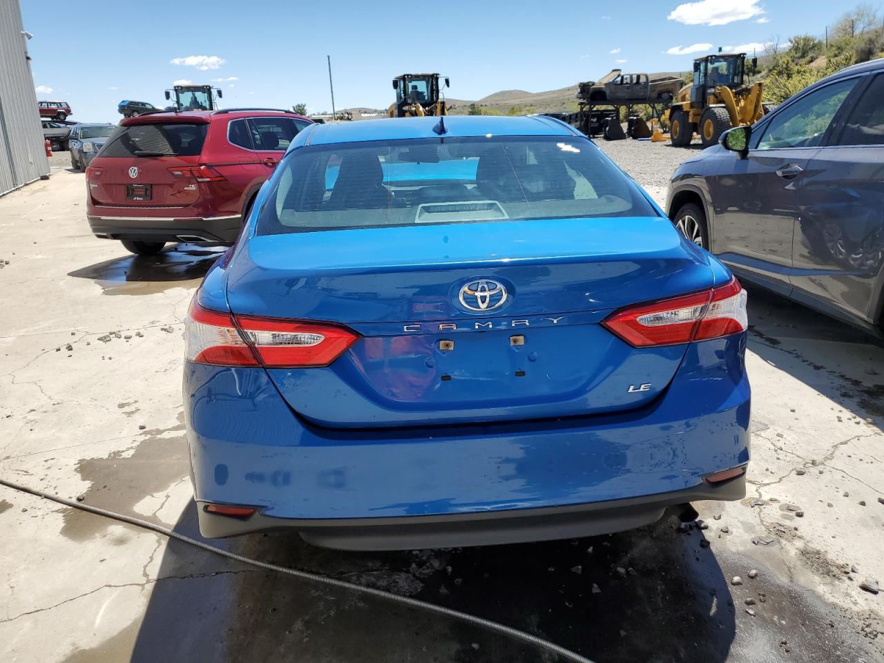 2019 Toyota Camry L vin: 4T1B11HK6KU210420