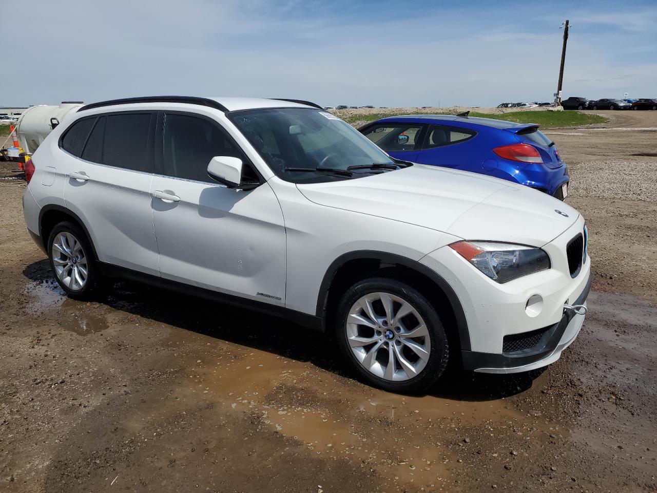 2015 BMW X1 xDrive28I vin: WBAVL1C53FVY25226