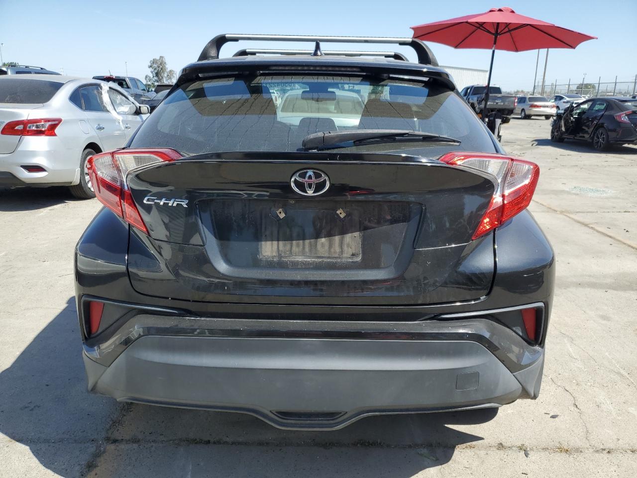 NMTKHMBX7JR023128 2018 Toyota C-Hr Xle