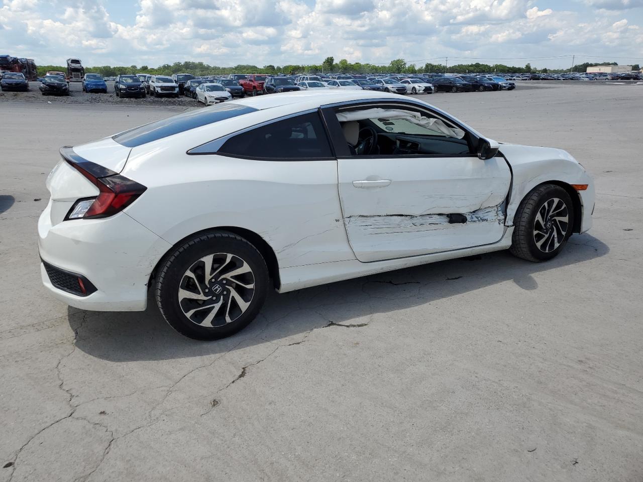 2018 Honda Civic Lx vin: 2HGFC4B52JH308609