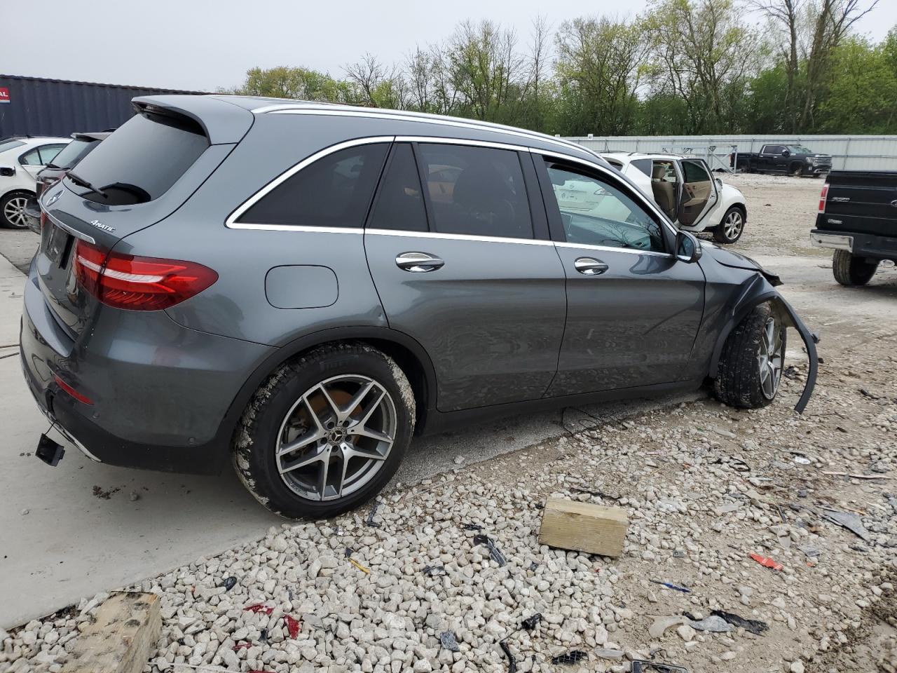 WDC0G4KB4KV136326 2019 Mercedes-Benz Glc 300 4Matic