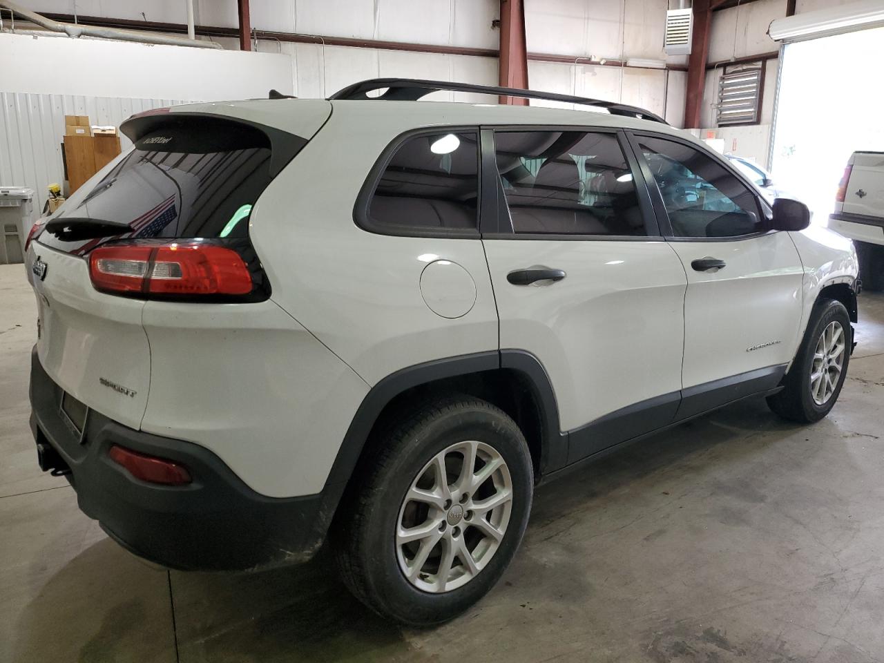 1C4PJMAS4GW245328 2016 Jeep Cherokee Sport