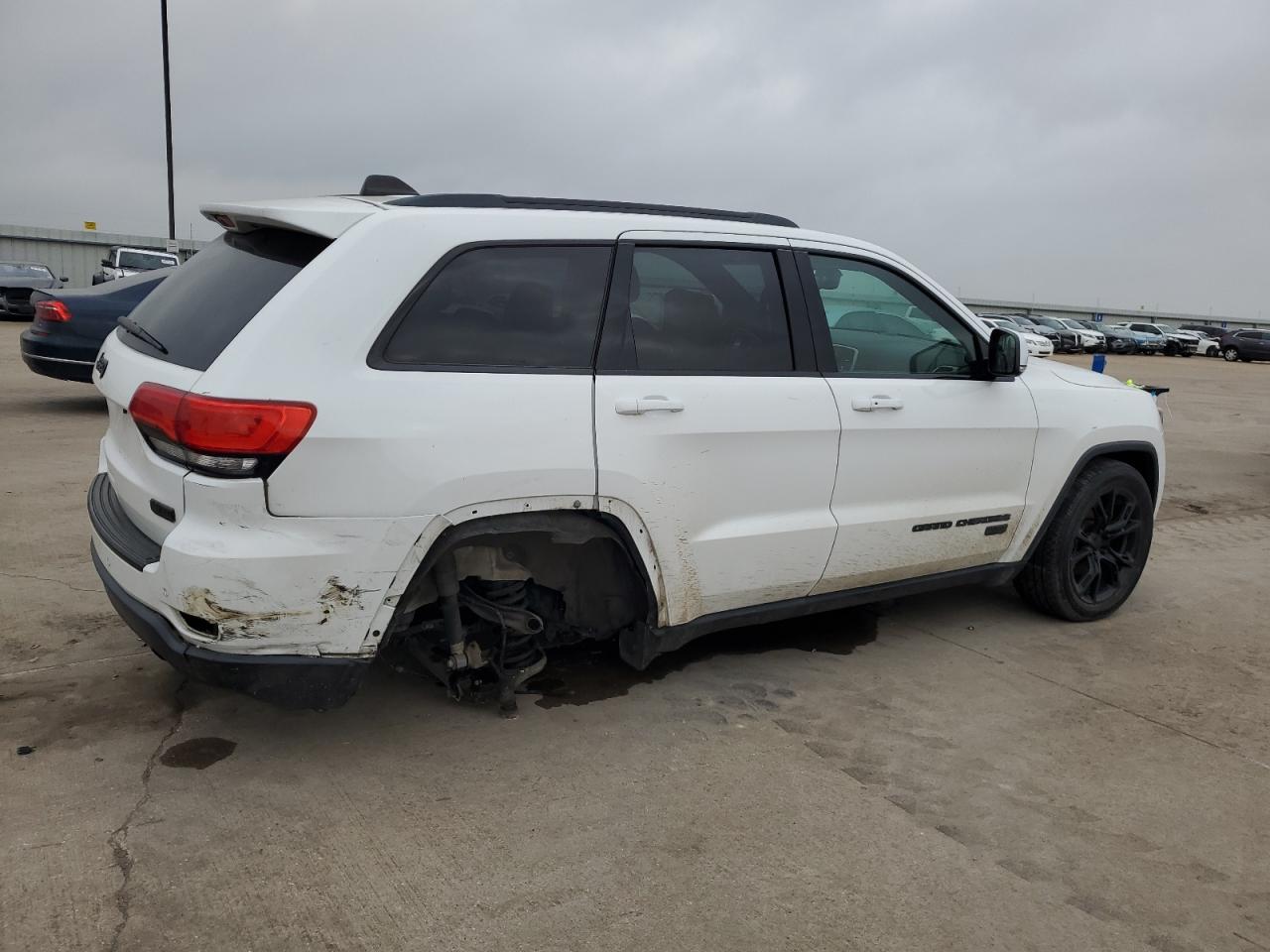 1C4RJEBG5HC702482 2017 Jeep Grand Cherokee Limited